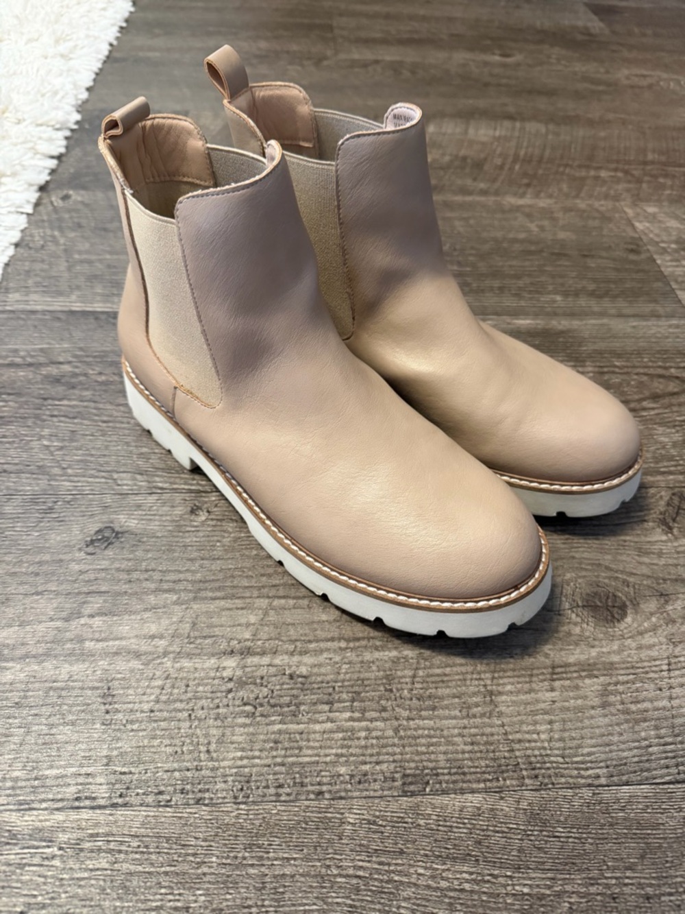 Blush/Tan Colored Chelsea Ankle Boots with Cream Lug Sole